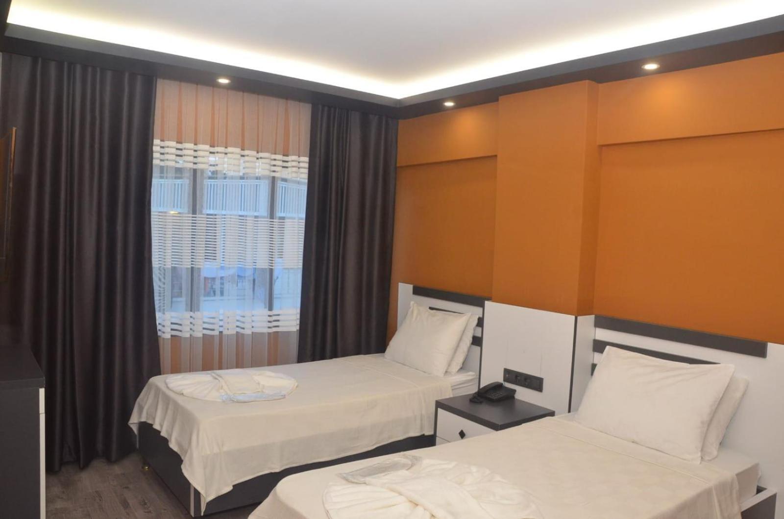 Grand Ayhan Otel *